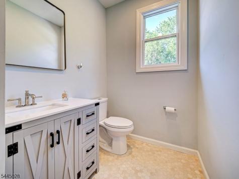 126 Blackwell Road Hopewell NJ 08534
