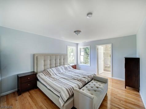 126 Blackwell Road Hopewell NJ 08534