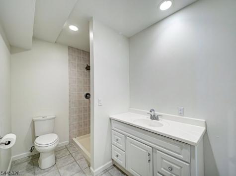 126 Blackwell Road Hopewell NJ 08534