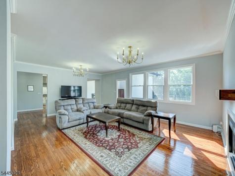 126 Blackwell Road Hopewell NJ 08534