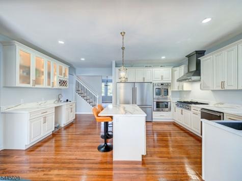 126 Blackwell Road Hopewell NJ 08534