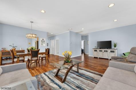 32 Benjamin Street Franklin NJ 08873