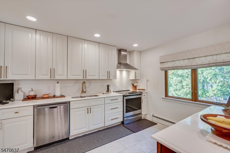 10 Sunset Drive Mount Olive NJ 07828