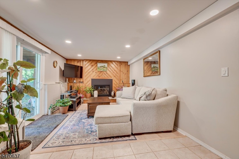 10 Sunset Drive Mount Olive NJ 07828