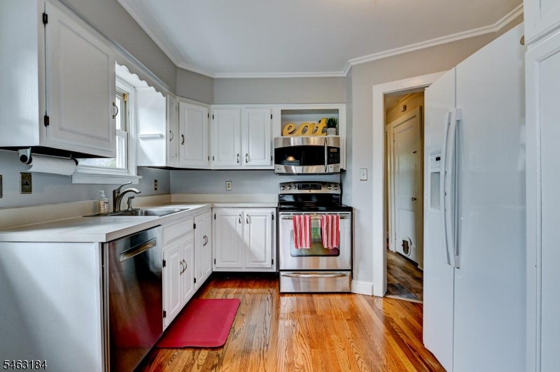 17 Charlotte Drive Bridgewater NJ 08807