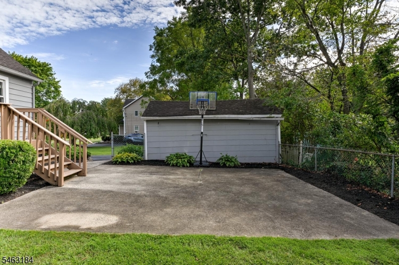 17 Charlotte Drive Bridgewater NJ 08807