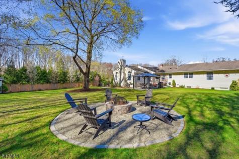 165 Page Drive Oakland NJ 07436