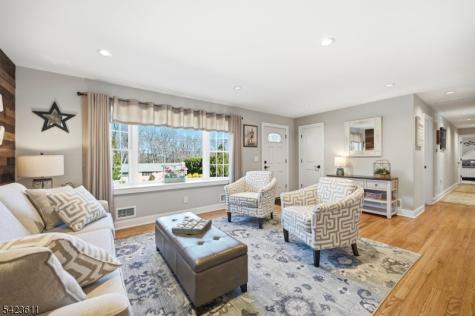 165 Page Drive Oakland NJ 07436