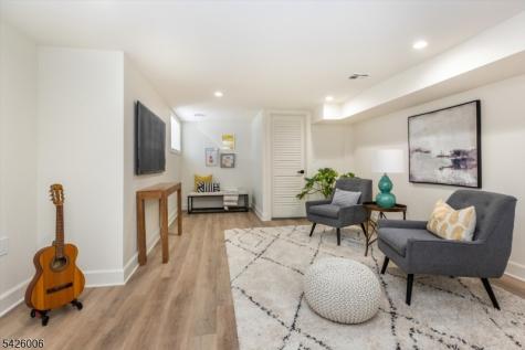 181 Valley Road Montclair NJ 07042