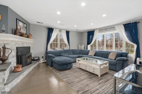 18 Old Wolfe Road Mount Olive NJ 07828