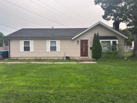 3 Lawrence Drive Hackettstown NJ 07840
