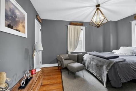 13 Front Street North Arlington NJ 07031