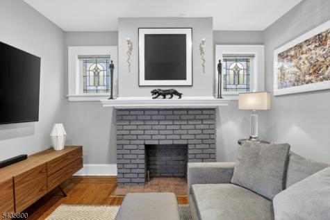 13 Front Street North Arlington NJ 07031