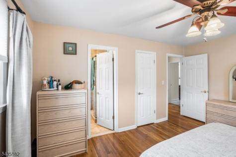 2 Ellam Drive Randolph NJ 07869