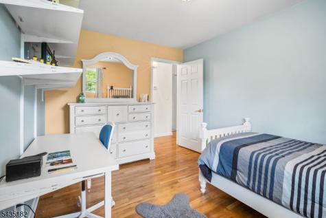 2 Ellam Drive Randolph NJ 07869