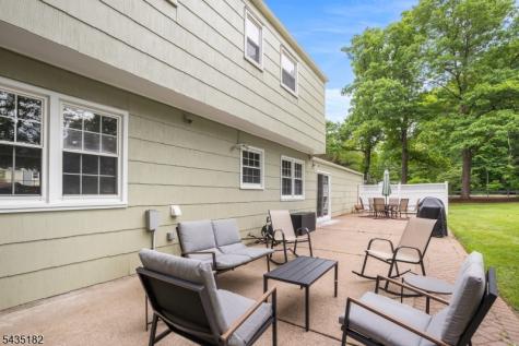 2 Ellam Drive Randolph NJ 07869