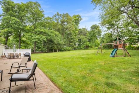 2 Ellam Drive Randolph NJ 07869