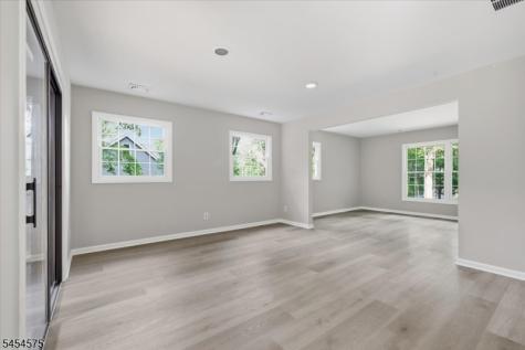 27 Inwood Road Berkeley Heights NJ 07922