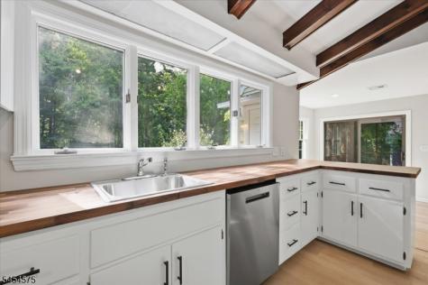 27 Inwood Road Berkeley Heights NJ 07922