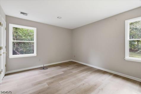 27 Inwood Road Berkeley Heights NJ 07922