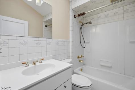 27 Inwood Road Berkeley Heights NJ 07922
