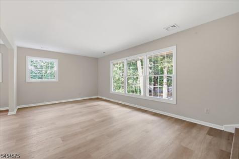 27 Inwood Road Berkeley Heights NJ 07922