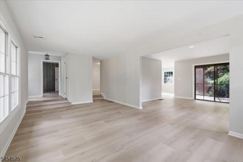 27 Inwood Road Berkeley Heights NJ 07922