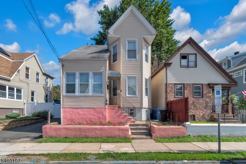 256 Edmund Avenue Paterson NJ 07502