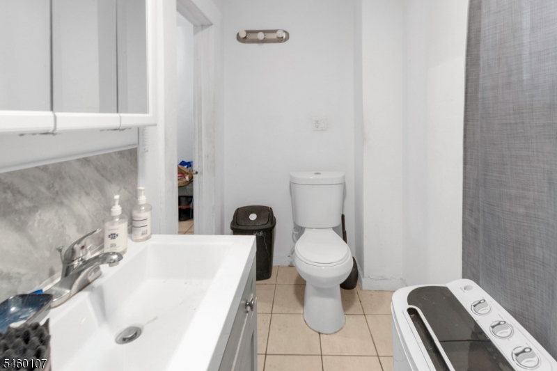 256 Edmund Avenue Paterson NJ 07502