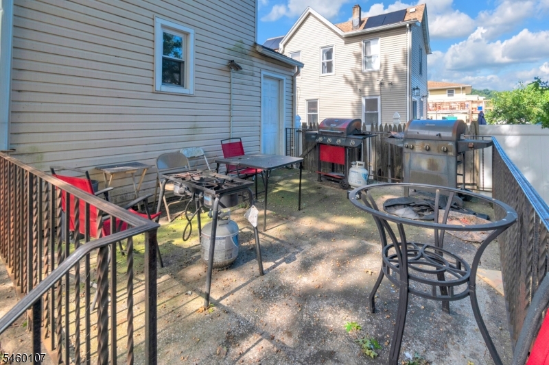 256 Edmund Avenue Paterson NJ 07502
