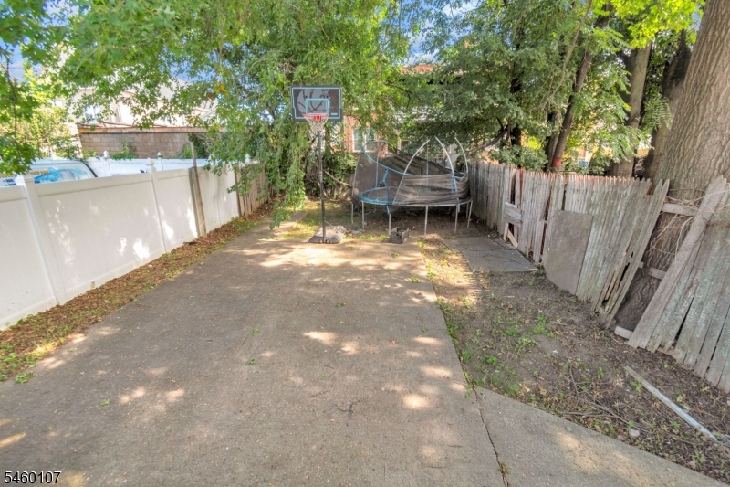 256 Edmund Avenue Paterson NJ 07502