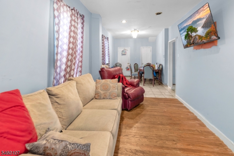 256 Edmund Avenue Paterson NJ 07502