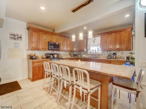 408 Elmora Avenue Elizabeth NJ 07208