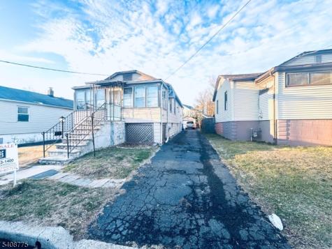 28 Silzer Avenue Woodbridge NJ 08830