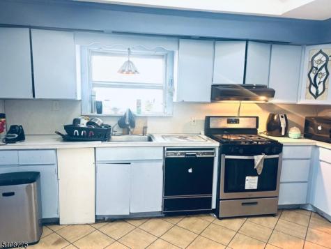 28 Silzer Avenue Woodbridge NJ 08830