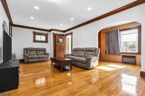 37 Fairway Avenue Belleville NJ 07109