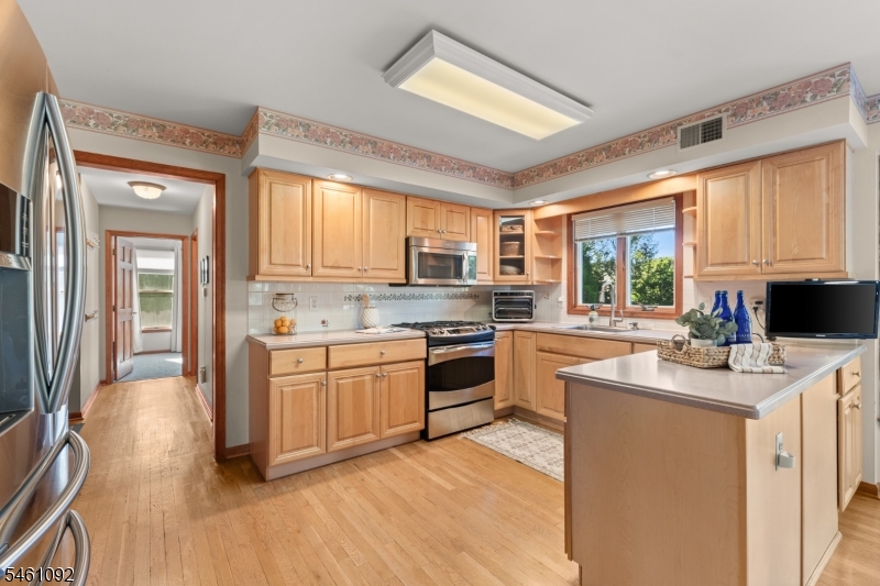 23 Milburn Drive Hillsborough NJ 08844