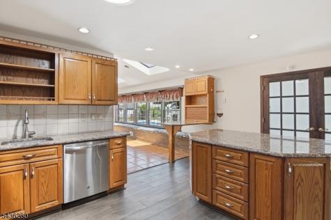 1252 Ringwood Avenue Pompton Lakes NJ 07442