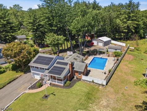 1252 Ringwood Avenue Pompton Lakes NJ 07442