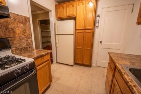 909 Lincoln Street Linden NJ 07036