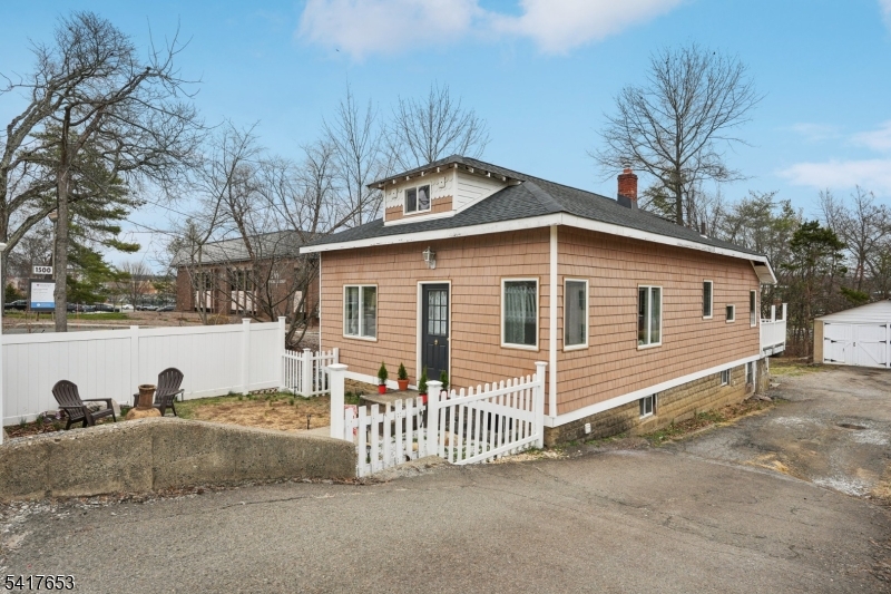 1492 Alps Road Wayne NJ 07470