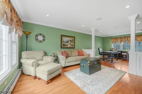 4 Salter Drive Montville NJ 07045