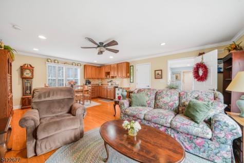 4 Salter Drive Montville NJ 07045
