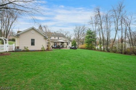 4 Salter Drive Montville NJ 07045