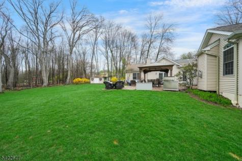 4 Salter Drive Montville NJ 07045