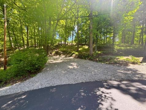 76 Statesville Quarry Road Lafayette NJ 07848