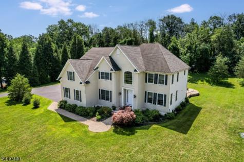 4 Green Tree Drive Green NJ 07821