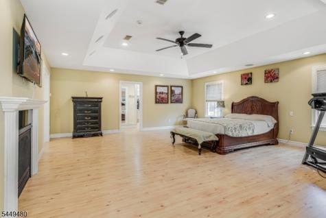 4 Green Tree Drive Green NJ 07821