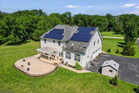 4 Green Tree Drive Green NJ 07821