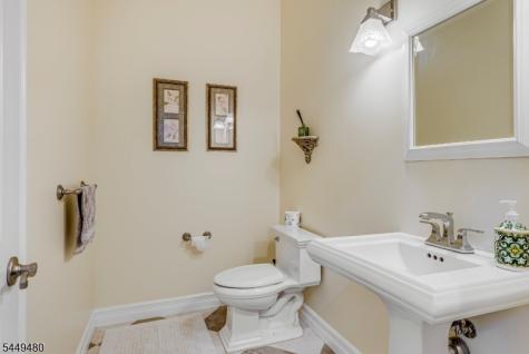 4 Green Tree Drive Green NJ 07821